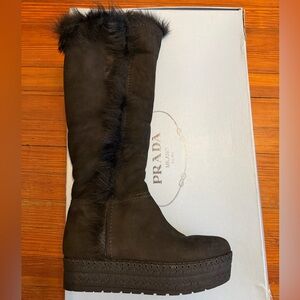 Authentic New in Box Prada Women's Black Suede and Full Fur Lined Boots sz 40